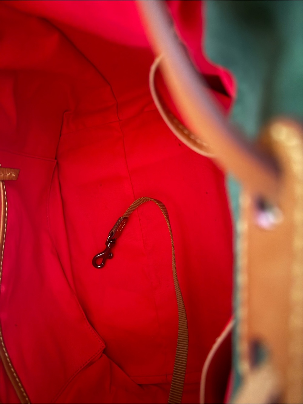 Dooney& Bourke Florentine Leather Buckley Bag Natural - Picture 8 of 9